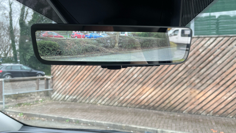 Ford Transit Custom 300 L2 Diesel Fwd 2.0 EcoBlue 170ps Low Roof Limited Van